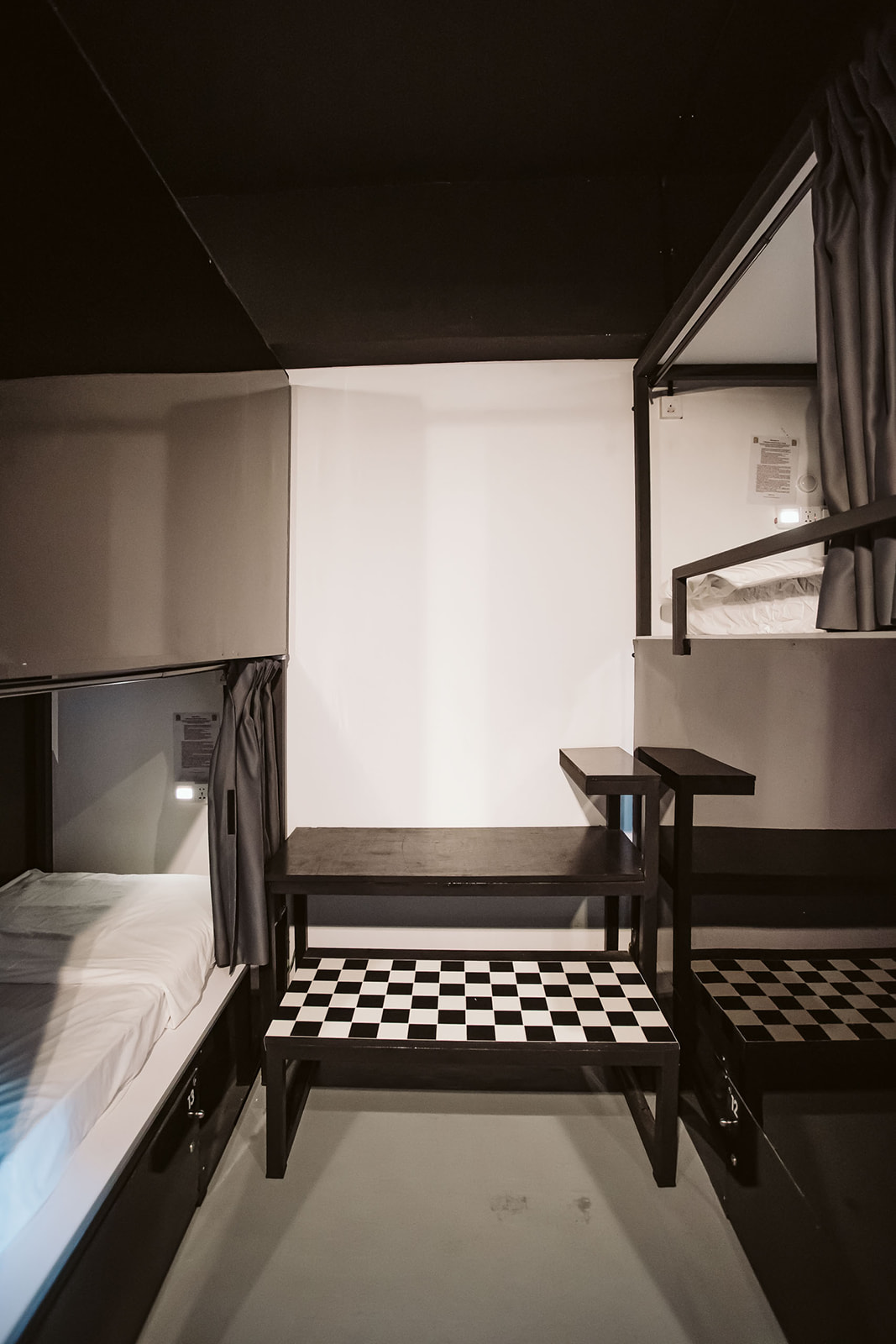 Room Interior Bed 06 (Single Capsule)